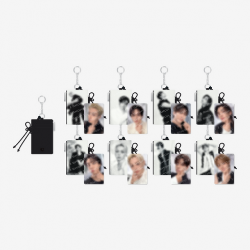 [PRE-ORDER] STRAY KIDS
2026 WORLD TOUR 'RUN IT' MD - CARD HOLDER KEYRING